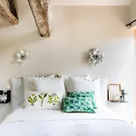 펜션 Chez Laurence Du Tilly L'annexe *