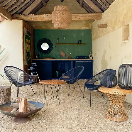 Chez Laurence Du Tilly L'annexe بيت للعطل *
