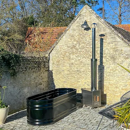 Chez Laurence Du Tilly L'annexe بيت للعطل *