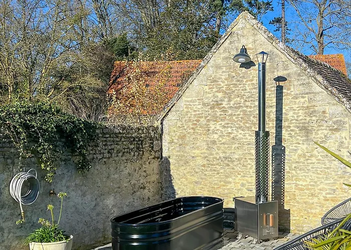 Chez Laurence Du Tilly - L'annexe Nyaraló *